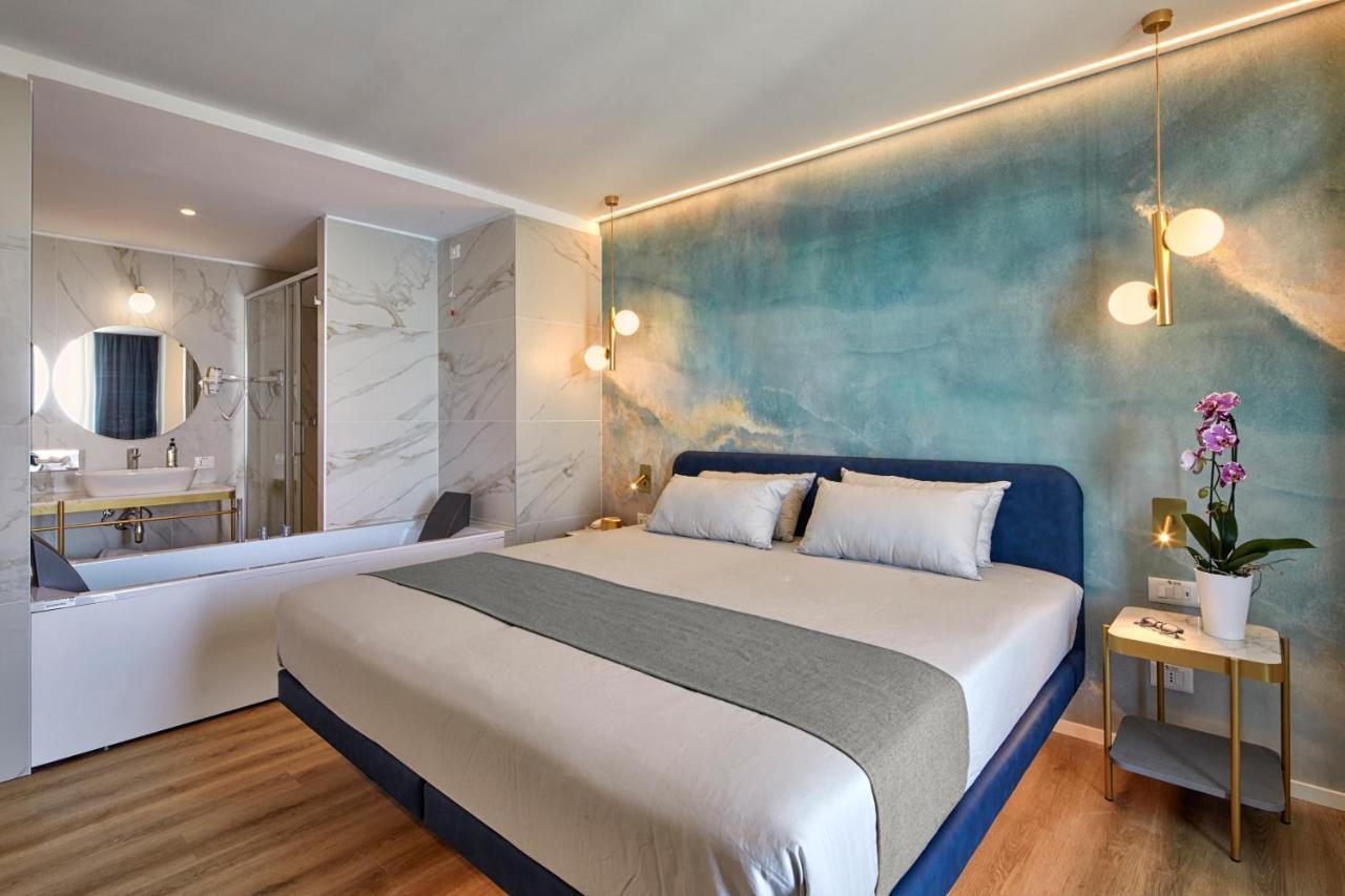 Riva Palace 4*